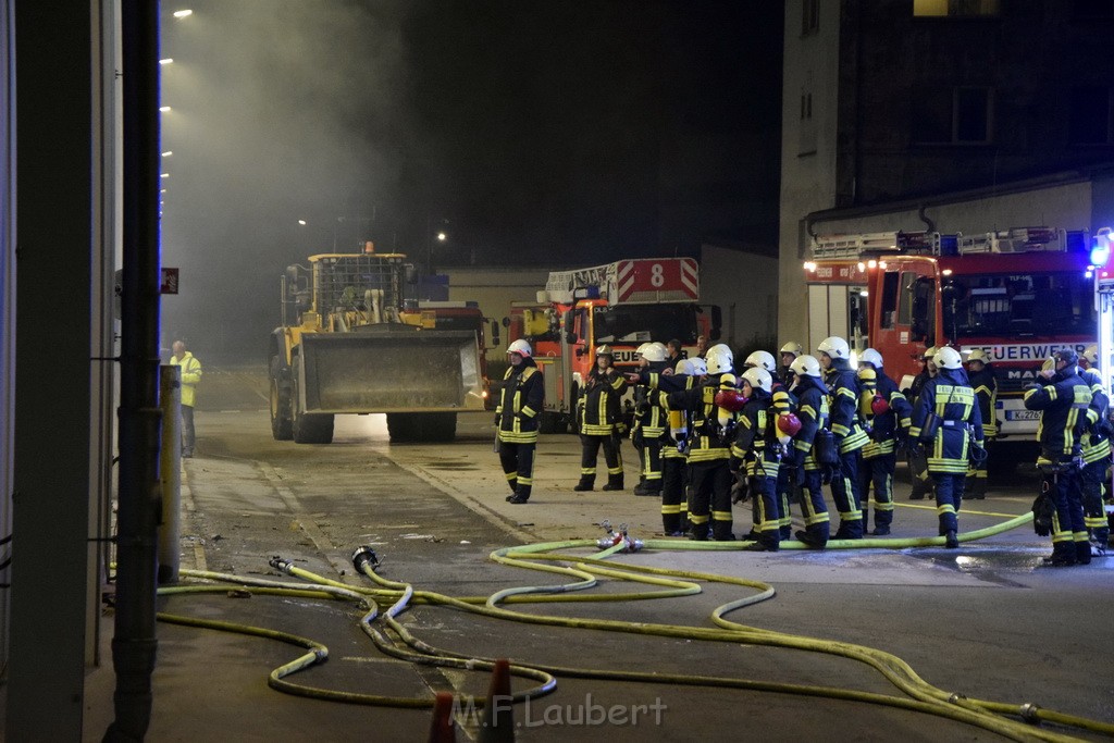 Feuer 2 AVG Koeln Rath Heumar Wikingerstr P061.JPG - Miklos Laubert